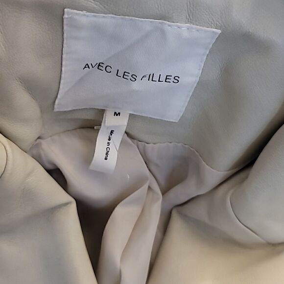 AVEC LES FILLES X BAGATELLE.NYCGOLD BUTTON FAUX LEATHER BLAZER - Picture 11 of 12